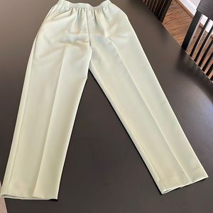 [Alfred Dunner] Sage Green Dress Pants